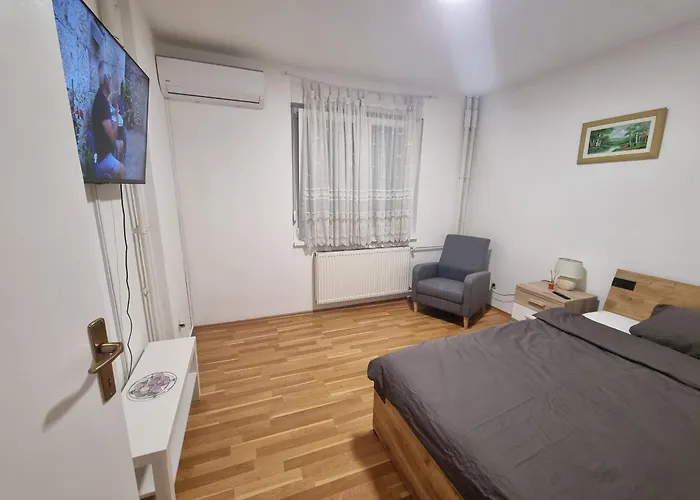 Studio Apartman Luna